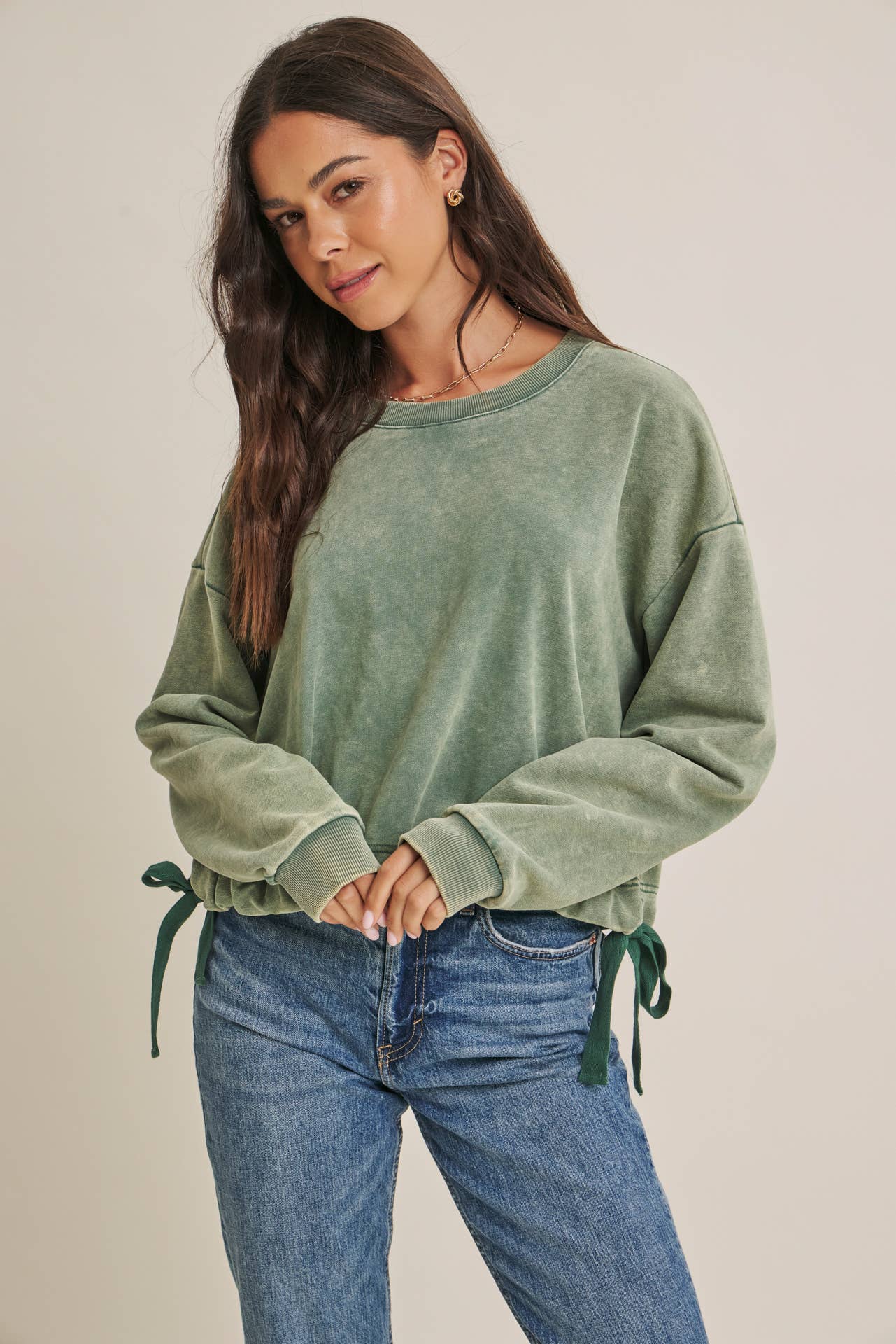 Double knot sweatshirt