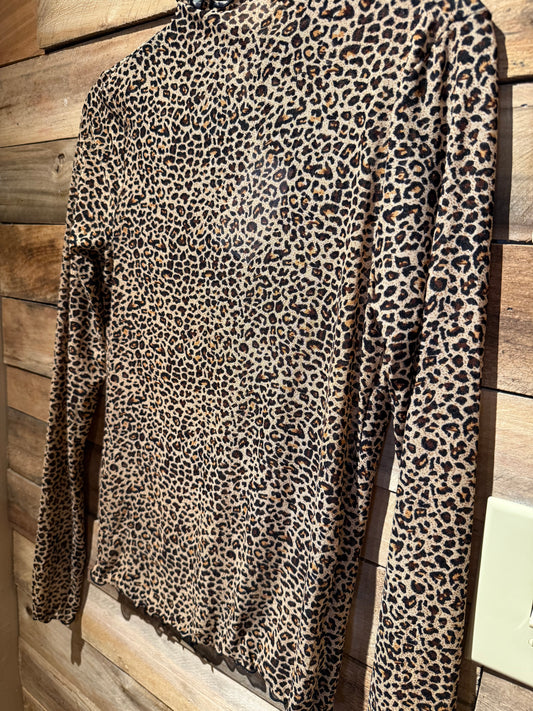 Leopard mesh
