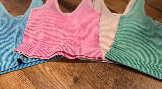 Seamless crop tank