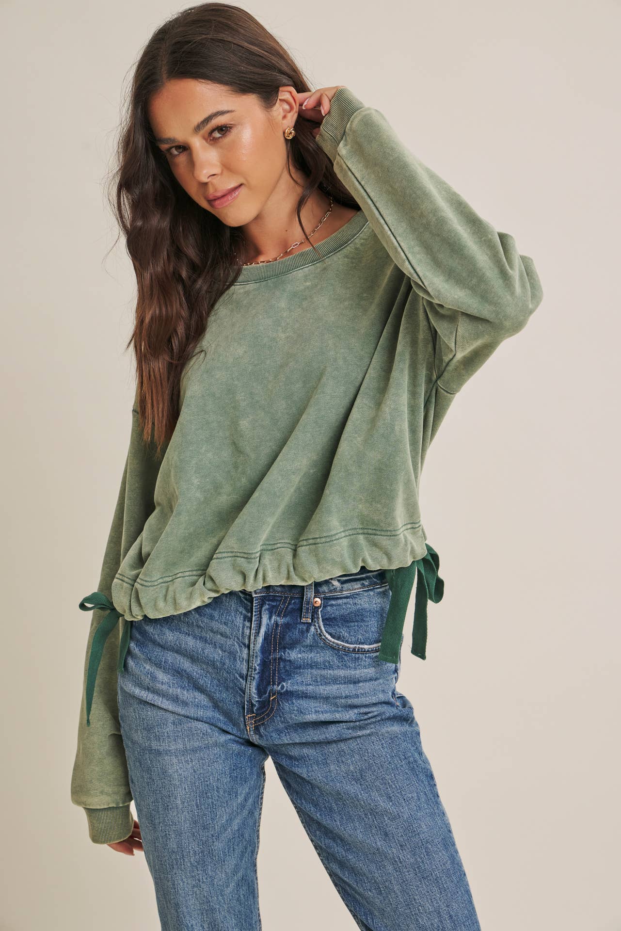 Double knot sweatshirt