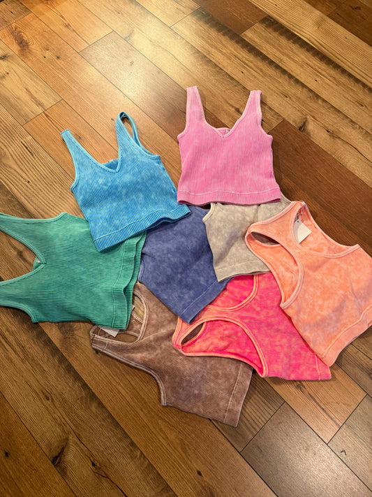 Seamless crop racerback style