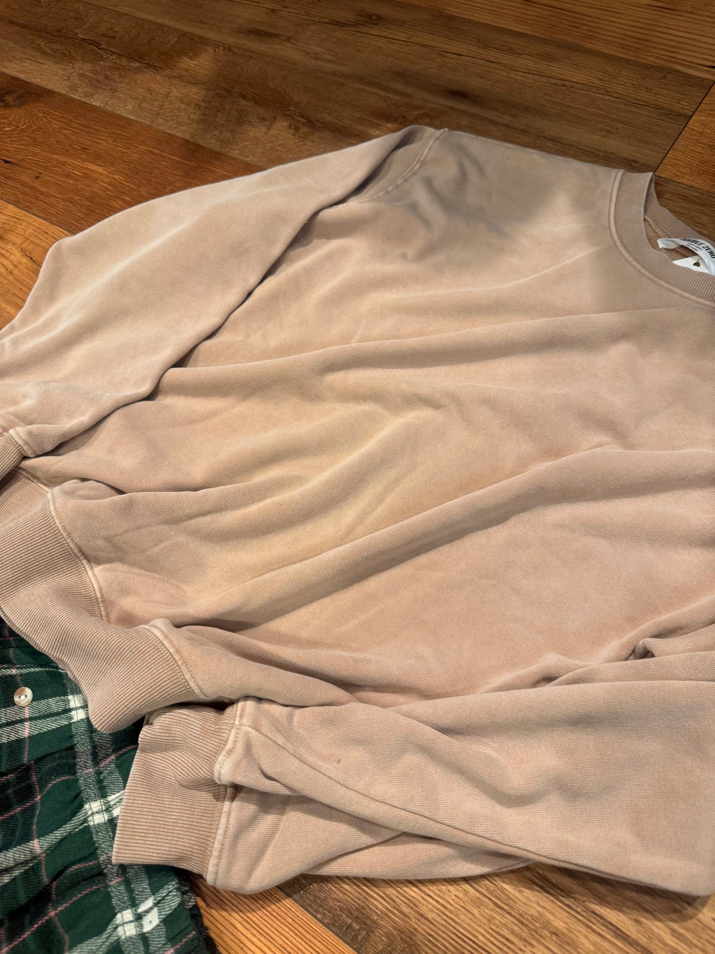 mineral wash sweatshirt